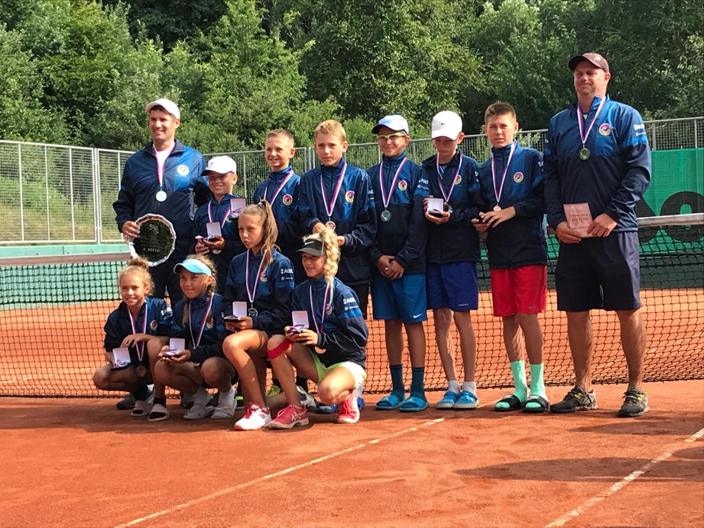 Družstvo mladších žáků vybojovalo stříbrné medaile na Mistrovství České republiky