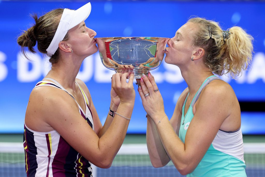 Kateřina Siniaková triumfem ve čtyřhře na US Open zkompletovala zlatý kariérní grandslam